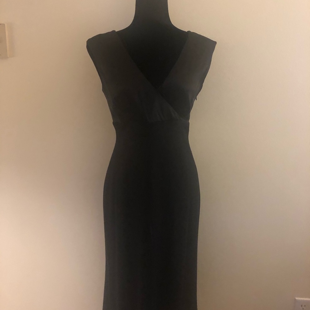 St John Evening wear black dress
